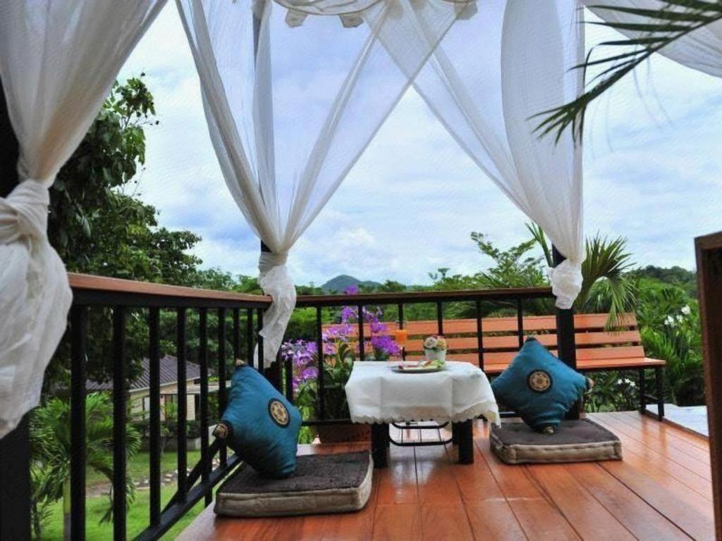 Dusit Talai Resort Mu Si Eksteriør billede