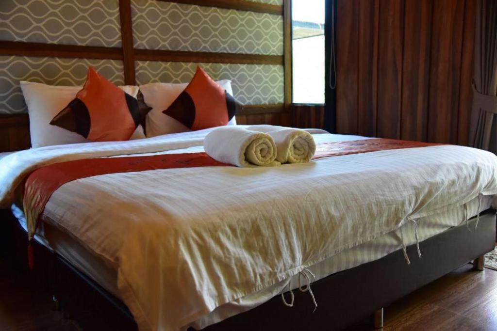 Dusit Talai Resort Mu Si Eksteriør billede