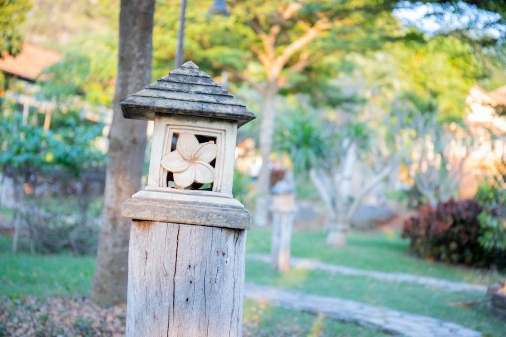 Dusit Talai Resort Mu Si Eksteriør billede
