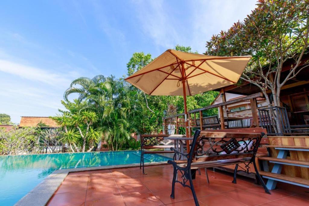 Dusit Talai Resort Mu Si Eksteriør billede